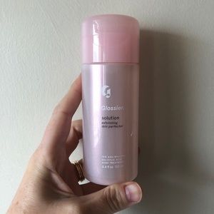 Glossier Solution